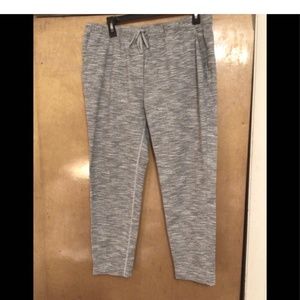 Lululemon heather gray sweatpants SZ M